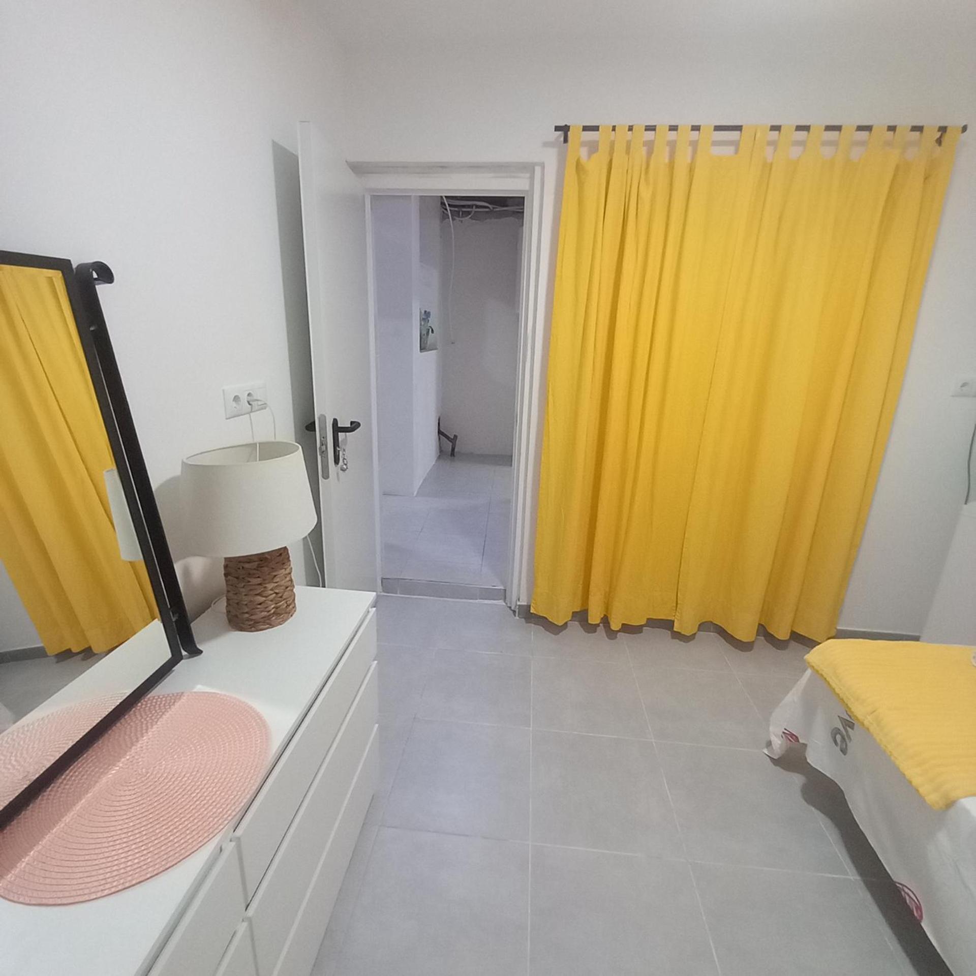 Hiromi Room Calle Julio Antonio 阿利坎特 外观 照片